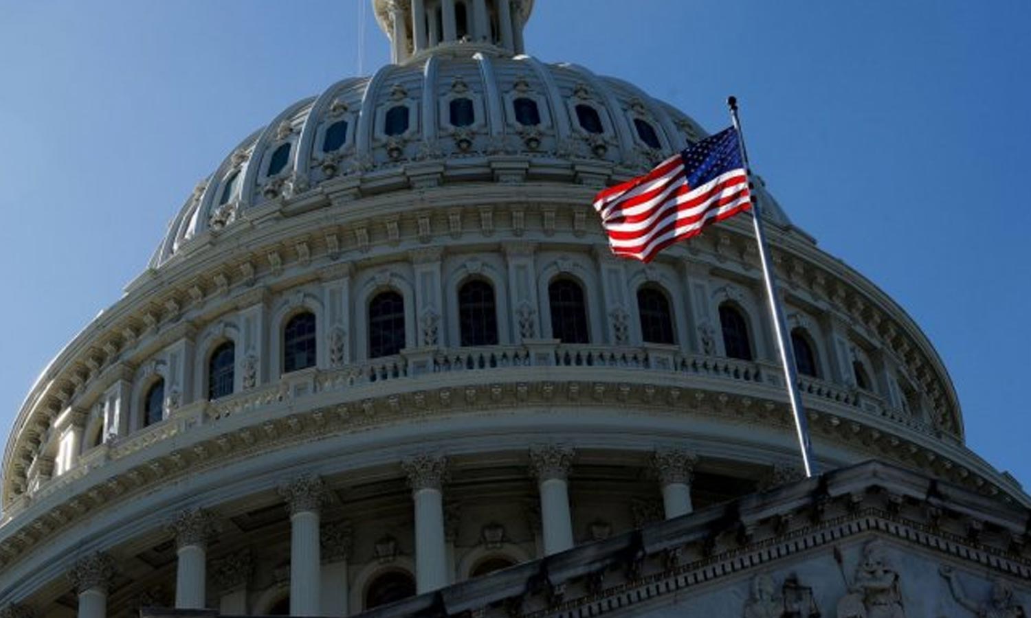 US Govt Shut Down: செனட்டில் நிறைவேற்றப்படாத மசோதா - முடங்கிய அமெரிக்கா- மக்கள் பாதிப்பு