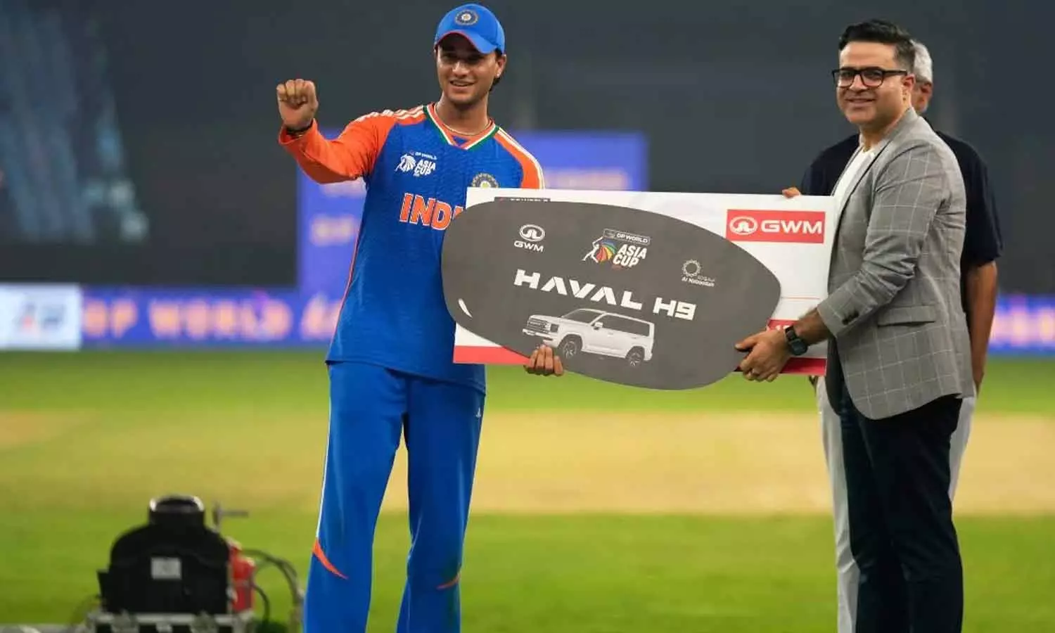 டி20 பேட்டர் தரவரிசை: உலக சாதனை படைத்த அபிஷேக் சர்மா