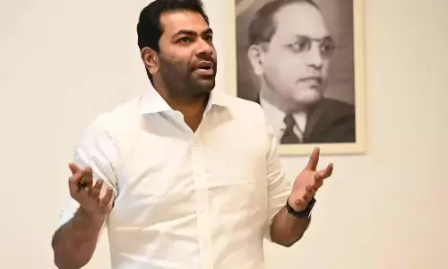 த.வெ.க. நிர்வாகி ஆதவ் அர்ஜூனா டெல்லி பயணம்