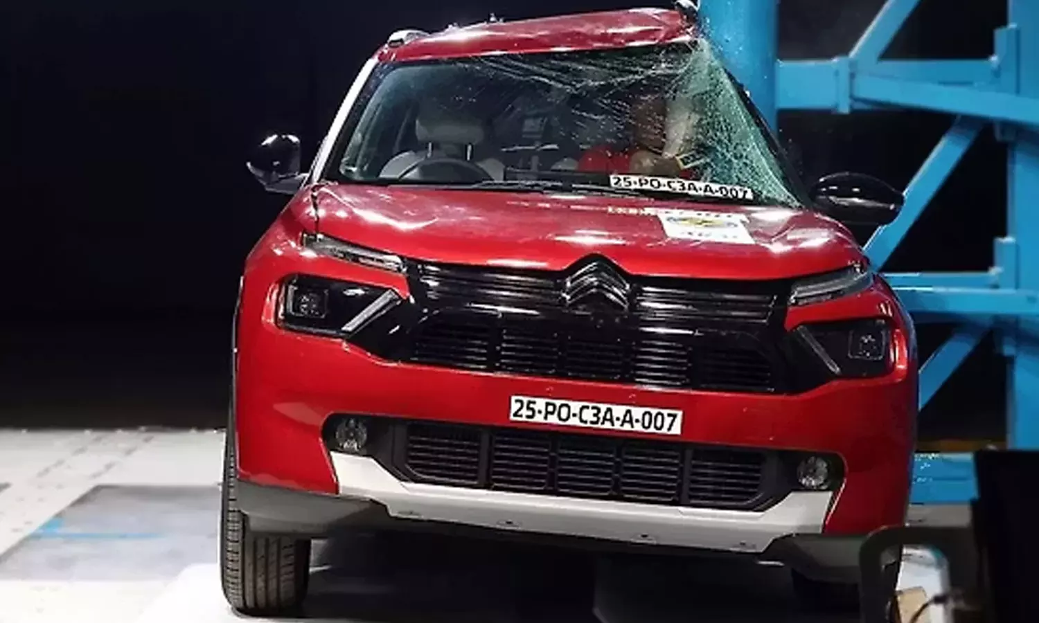 கிராஷ் டெஸ்ட்டில் மாஸ் காட்டிய எஸ்யூவி கார்