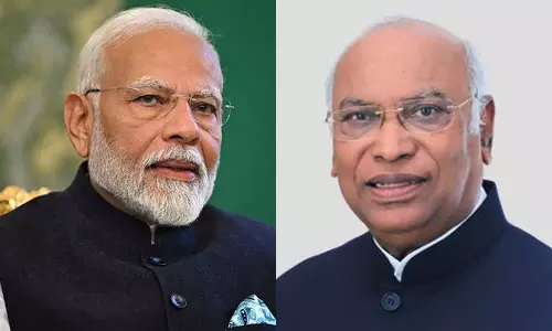 மல்லிகார்ஜுன கார்கேவிடம் நலம் விசாரித்த பிரதமர் மோடி