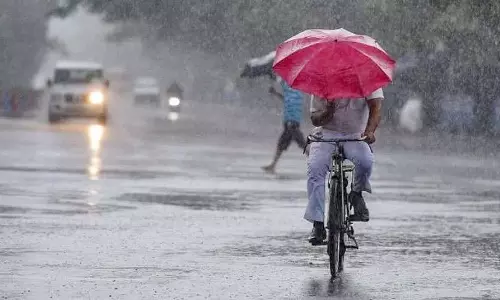 வங்கக்கடலில் புயல் சின்னம் - வட தமிழகத்தில் கனமழைக்கு வாய்ப்பு