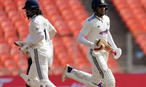 IND vs WI முதல் டெஸ்ட்: கில் - ராகுல்  அபாரம்.. 2-ஆம் நாள் ஆட்ட நிலவரம்!