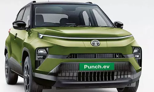 ரூ. 10 லட்சம் பட்ஜெட்டில் கிடைக்கும் டாப் எலெக்ட்ரிக் கார்கள்