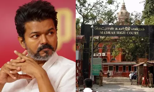 விஜயிடம் தலைமைத்துவ பண்பே இல்லை..!- உயர்நீதிமன்ற நீதிபதி காட்டம்