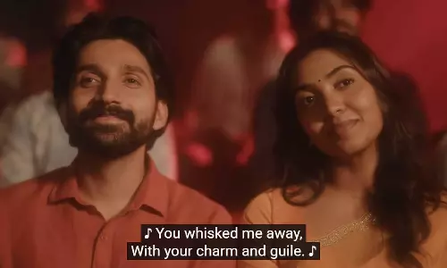 ஆரோமலே படத்தின் எப்படி வந்தாயோ பாடல் வெளியானது!