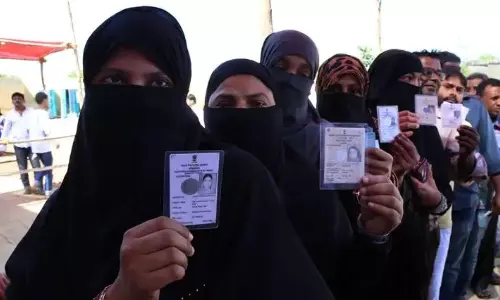 வாக்களிக்க வரும் புர்கா அணிந்த பெண்களை சோதனை செய்ய வேண்டும் - தேர்தல் ஆணையத்தை வலியுறுத்திய பீகார் பாஜக