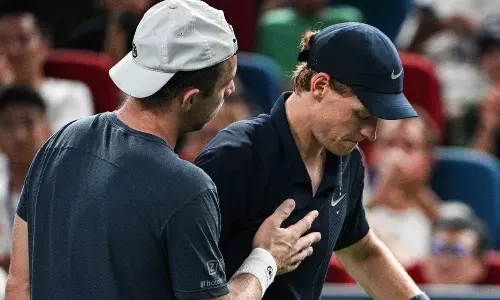 ஷாங்காய் மாஸ்டர்ஸ் டென்னிஸ்: காயத்தால் நடப்பு சாம்பியன் திடீர் விலகல்