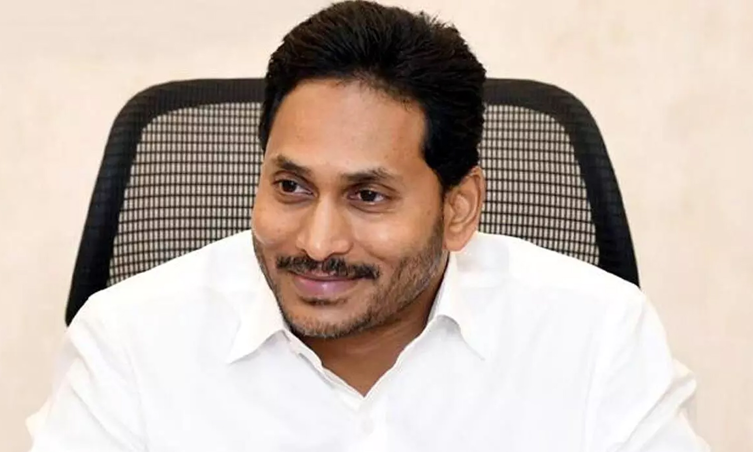 கரூர் சம்பவத்தை சுட்டிக்காட்டி ஜெகன்மோகன் ரெட்டி ரோடு ஷோவுக்கு தடை