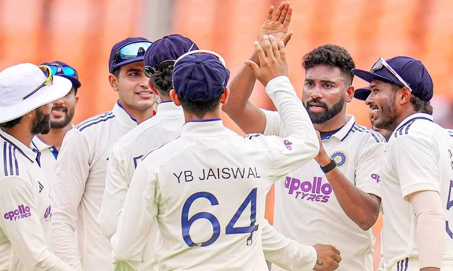 மேல ஏறி வாரோம் நீ ஒதுங்கி நில்லு.. ஐசிசி தரவரிசையில் முன்னேற்றம் கண்ட இந்திய வீரர்கள்