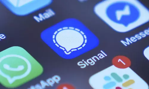 15 வயதுக்கு உட்பட்டோர் சமூக ஊடகங்கள் பயன்படுத்த தடை: டென்மார்க் அரசு