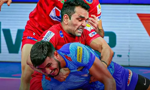 புரோ கபடி லீக்: தபாங் டெல்லியை வீழ்த்தி திரில் வெற்றி பெற்றது பெங்கால் வாரியர்ஸ்