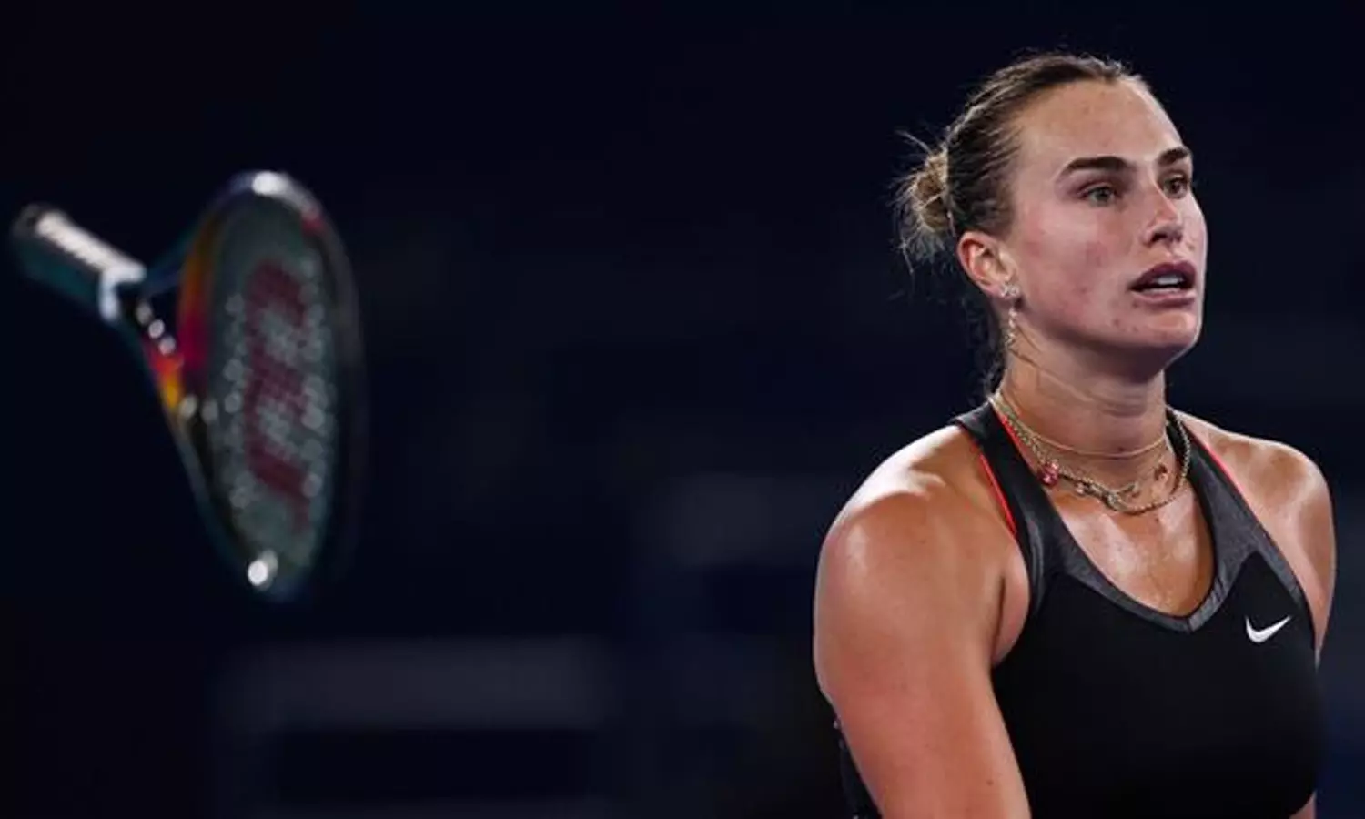 வூஹான் ஓபன் டென்னிஸ்: நம்பர் 1 வீராங்கனை அரையிறுதியில் அதிர்ச்சி தோல்வி