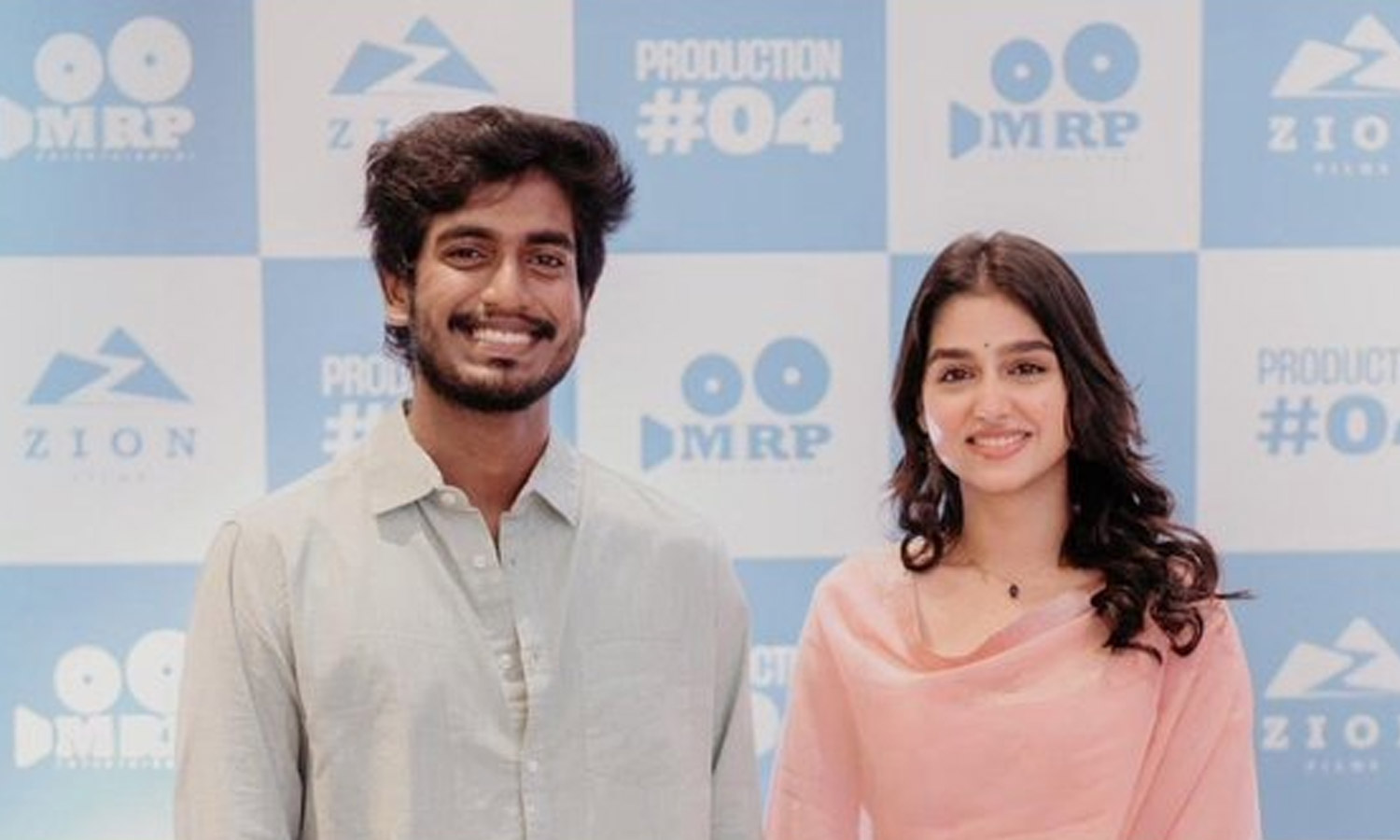 SHOOT WRAP... அபிஷன் ஜீவின்ந்த் நடிக்கும் படத்தின் அப்டேட் SHOOT WRAP... அபிஷன் ஜீவின்ந்த் நடிக்கும் படத்தின் அப்டேட்