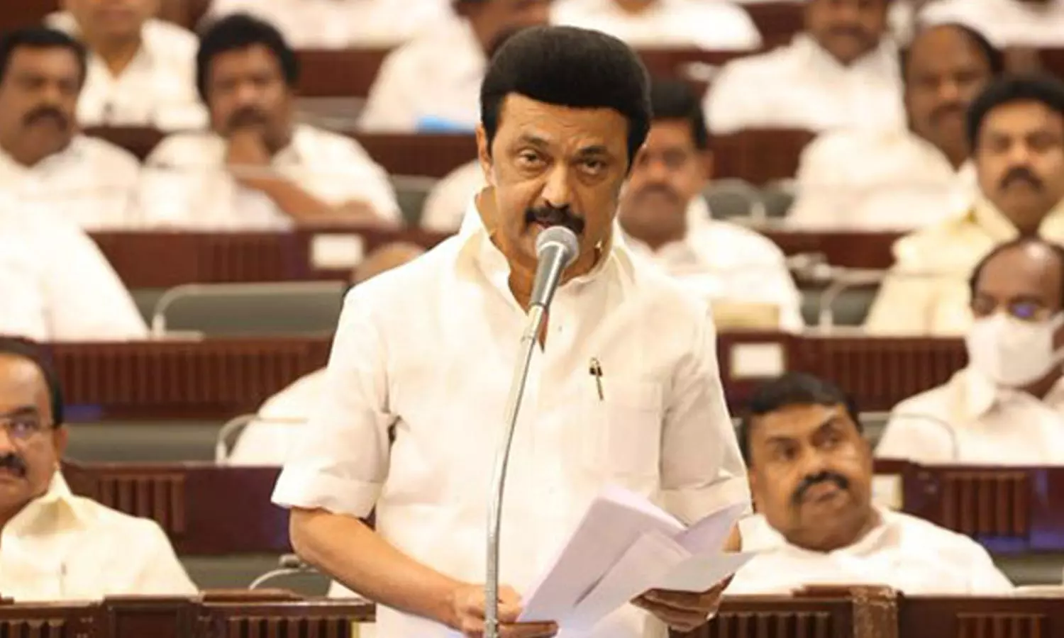 ஆளுநரின் பரிந்துரைகளை நிராகரிக்கும் தீர்மானம் சட்டசபையில் நிறைவேற்றம்