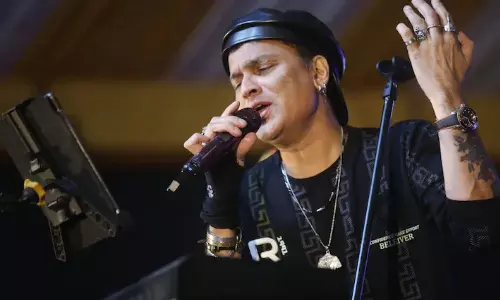 பாடகர் ஜூபின் கார்க் மரணத்தில் எந்த சதியும் இல்லை - சிங்கப்பூர் காவல்துறை அறிக்கை