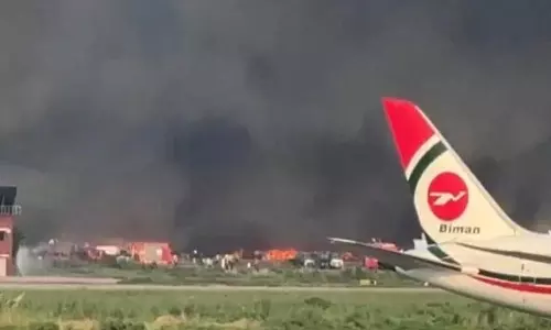 வங்கதேச விமான நிலையத்தில் பயங்கர தீ விபத்து