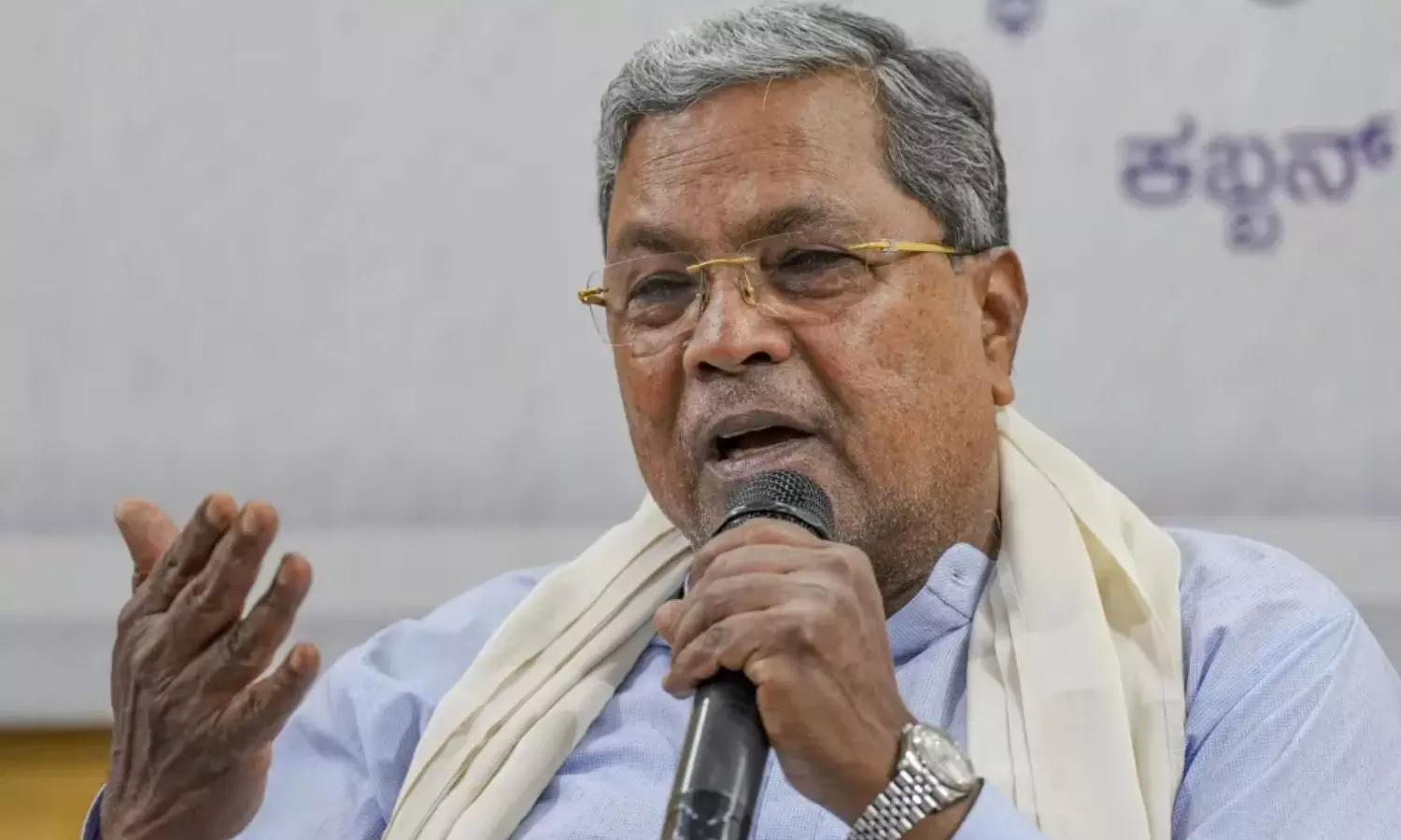 சனாதனவாதிகளுடன் சேராதீர்கள்.. ஆர்எஸ்எஸ் இடம் எச்சரிக்கையாக இருங்கள் - மக்களுக்கு சித்தராமையா அறிவுரை