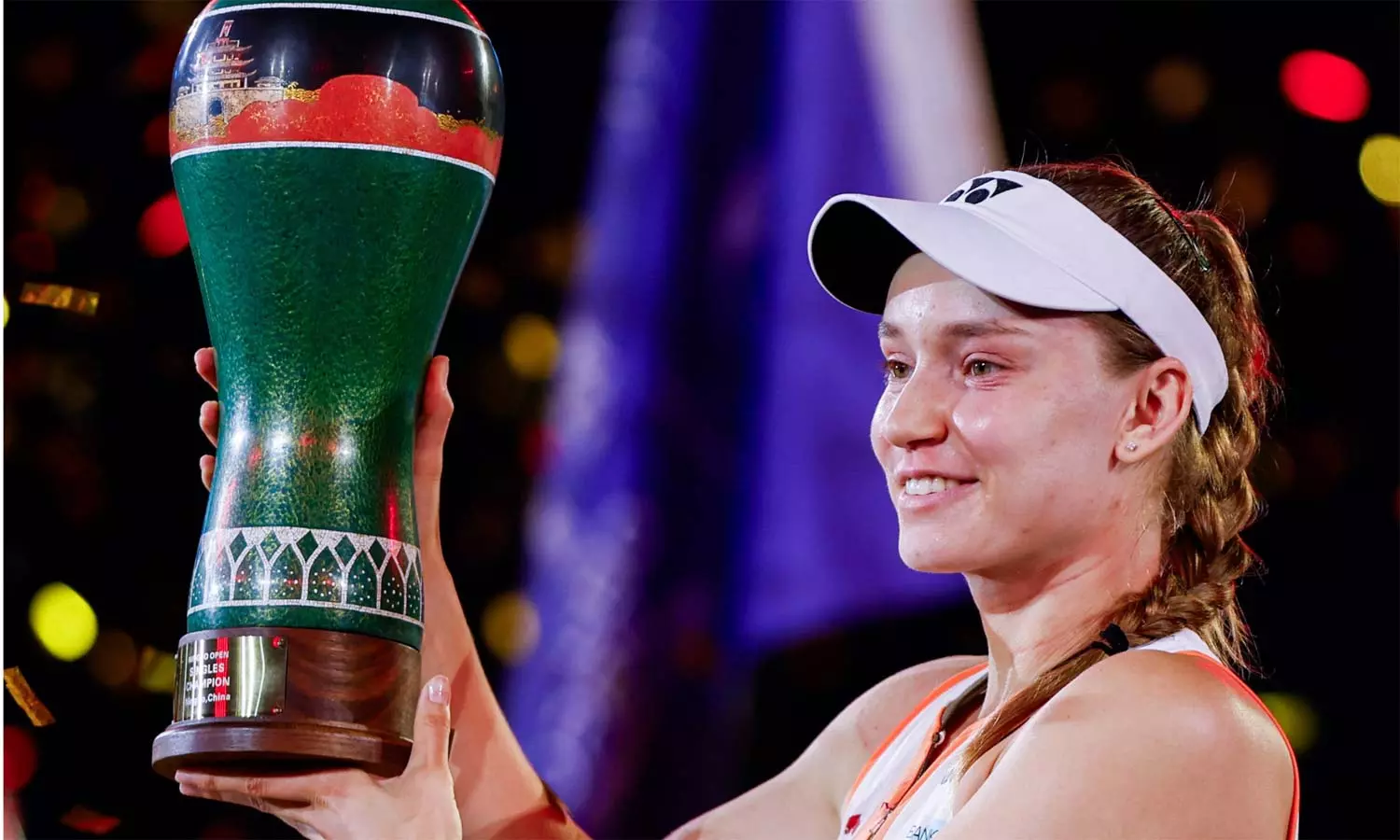 நிங்போ ஓபன் டென்னிஸ்: சாம்பியன் பட்டம் வென்றார் ரிபாகினா