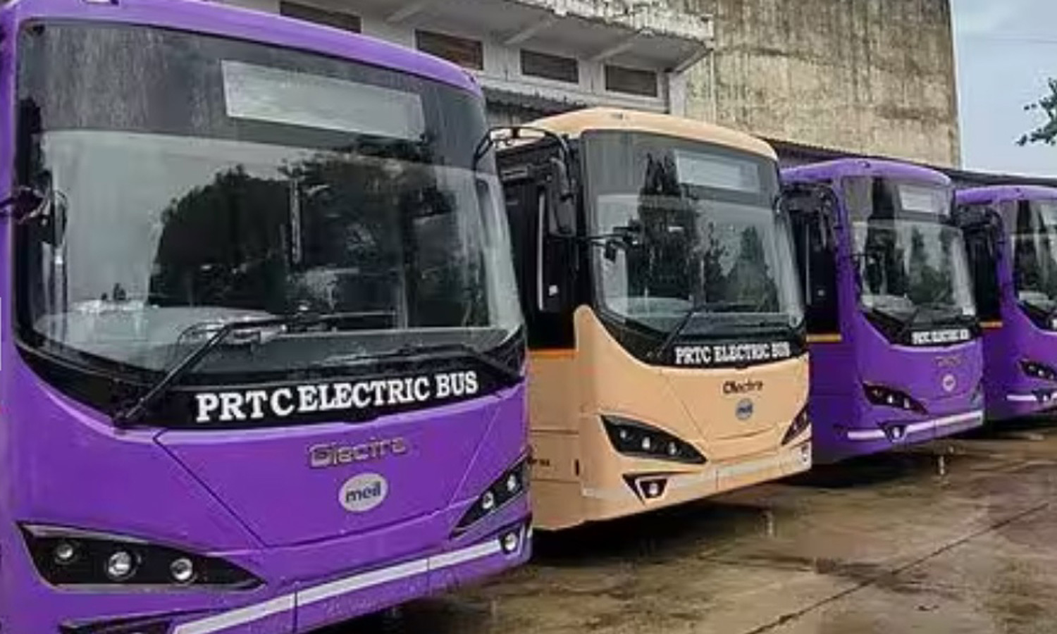 புதுச்சேரி நகரப்பகுதியில் 24-ந்தேதி முதல் ஏ.சி. எலெக்ட்ரிக் பஸ்கள் இயக்கம்