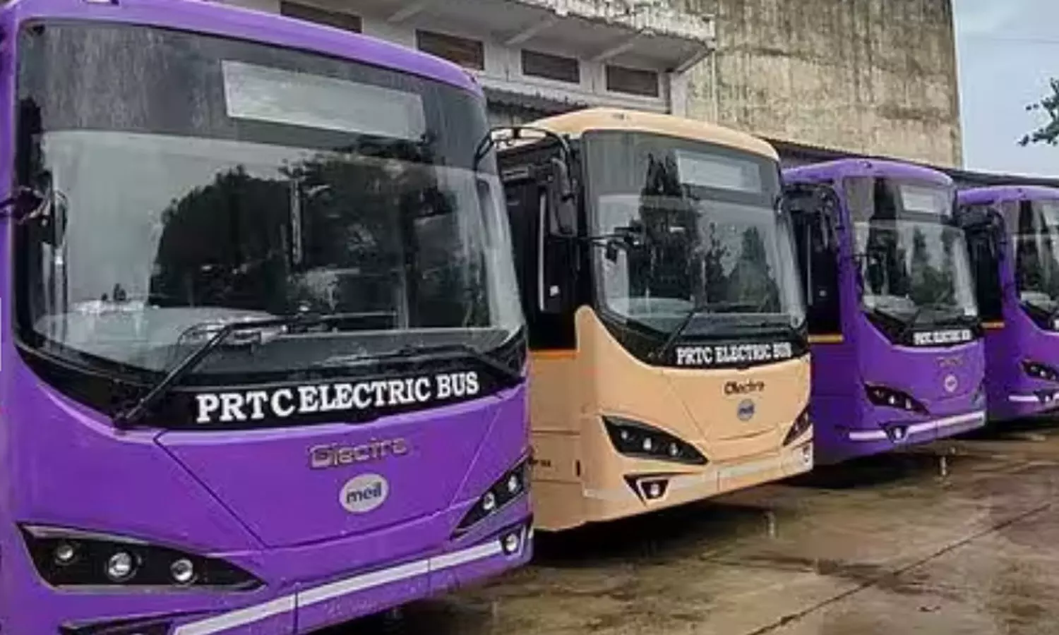 புதுச்சேரி நகரப்பகுதியில் 24-ந்தேதி முதல் ஏ.சி. எலெக்ட்ரிக் பஸ்கள் இயக்கம்