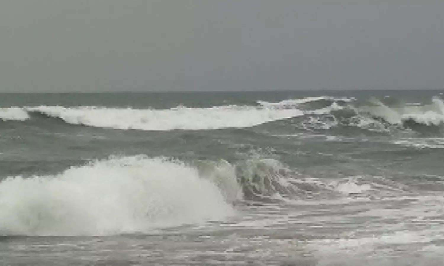 தென்மேற்கு வங்கக்கடல் பகுதியில் உருவான காற்றழுத்த தாழ்வுப்பகுதி வலுப்பெற்றது தென்மேற்கு வங்கக்கடல் பகுதியில் உருவான காற்றழுத்த தாழ்வுப்பகுதி வலுப்பெற்றது