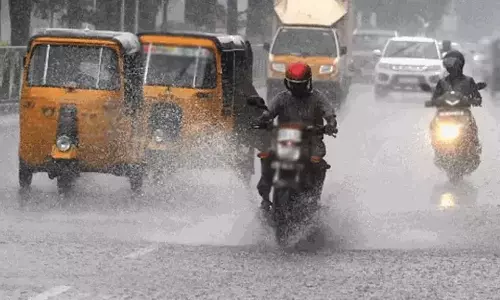 இன்று 8 மாவட்டங்கள், நாளை 4 மாவட்டங்களுக்கு ரெட் அலர்ட்