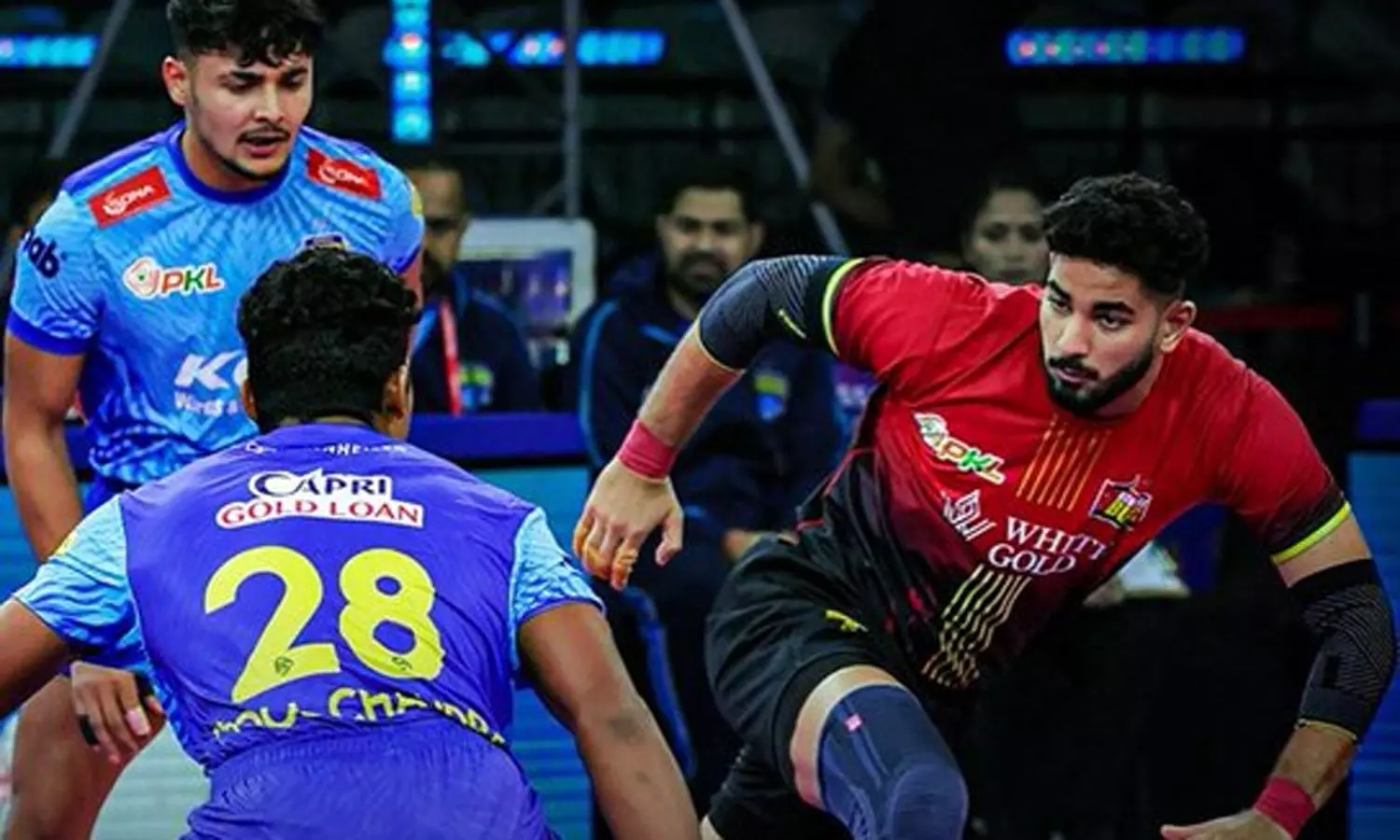 புரோ கபடி லீக்: முதல் அணியாக வெளியேறியது பெங்கால் வாரியர்ஸ் புரோ கபடி லீக்: முதல் அணியாக வெளியேறியது பெங்கால் வாரியர்ஸ்