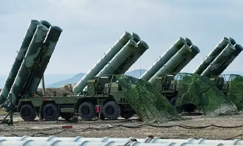 ரஷியாவிடம் இருந்து ரூ.10 ஆயிரம் கோடிக்கு ஏவுகணைகள் வாங்க இந்தியா திட்டம்