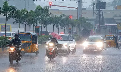 சென்னை உள்பட 5 மாவட்டங்களுக்கு நாளை கனமழை எச்சரிக்கை- வானிலை ஆய்வு மையம்