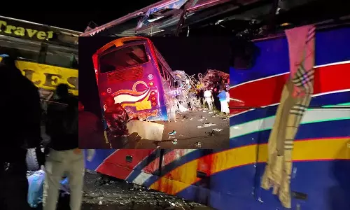 உகாண்டாவில் வாகனங்கள் நேருக்கு நேர் மோதி கோர விபத்து: 46 பேர் பலியான சோகம்