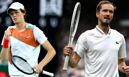 வியன்னா ஓபன் டென்னிஸ்: சின்னர், மெத்வதேவ் 2வது சுற்றுக்கு முன்னேற்றம்