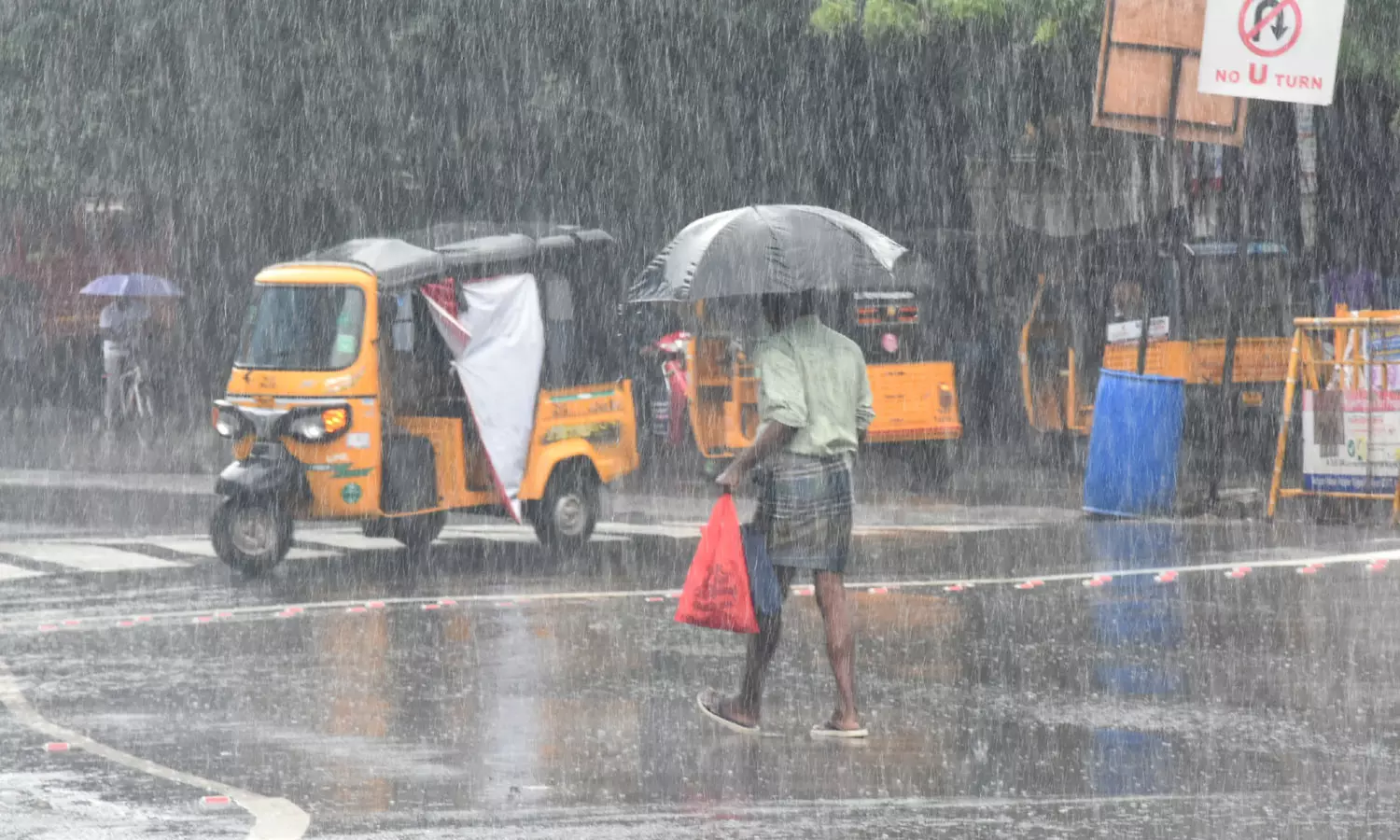 தமிழகத்தில் 14 மாவட்டங்களில் கனமழைக்கு வாய்ப்பு - வானிலை ஆய்வு மையம் தமிழகத்தில் 14 மாவட்டங்களில் கனமழைக்கு வாய்ப்பு - வானிலை ஆய்வு மையம்