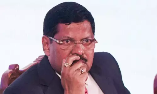 விரைவில் ஓய்வு பெறும் பி.ஆர்.கவாய்.. அடுத்தது யார்? -  தலைமை நீதிபதியை தேர்வு செய்ய மத்திய அரசு தீவிரம்