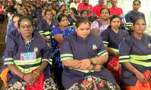 பணி நிரந்தம் செய்யக்கோரி சென்னை மாநகராட்சி தூய்மை பணியாளர்கள் மீண்டும் போராட்டம்