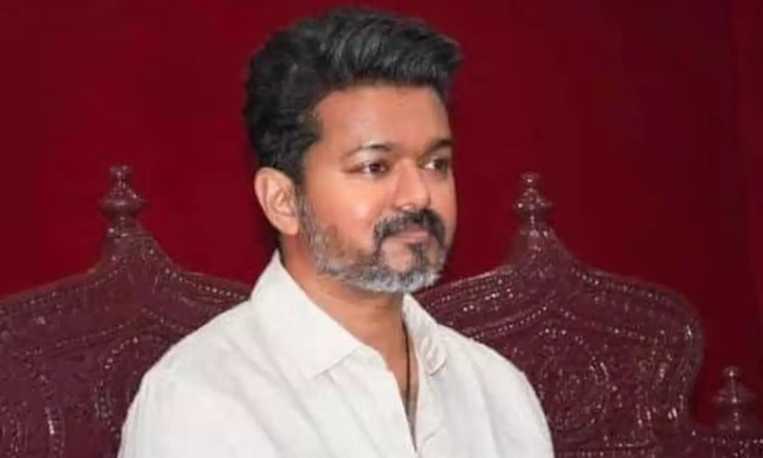 கரூர் நெரிசலில் சிக்கி உயிரிழந்தவர்களின் குடும்பத்தினரை சந்தித்து ஆறுதல் கூறிய விஜய் கரூர் நெரிசலில் சிக்கி உயிரிழந்தவர்களின் குடும்பத்தினரை சந்தித்து ஆறுதல் கூறிய விஜய்