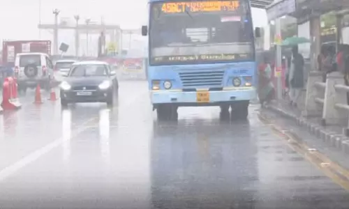 மோன்தா புயல் எதிரொலி: சென்னையில் காலை முதல் மிதமான மழை