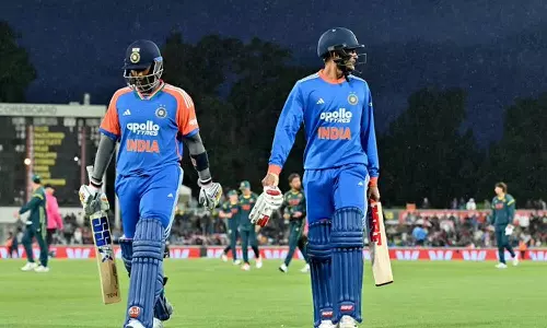 தொடர் மழையால் கைவிடப்பட்ட ஆஸ்திரேலியா- இந்தியா இடையேயான முதல் டி20 போட்டி