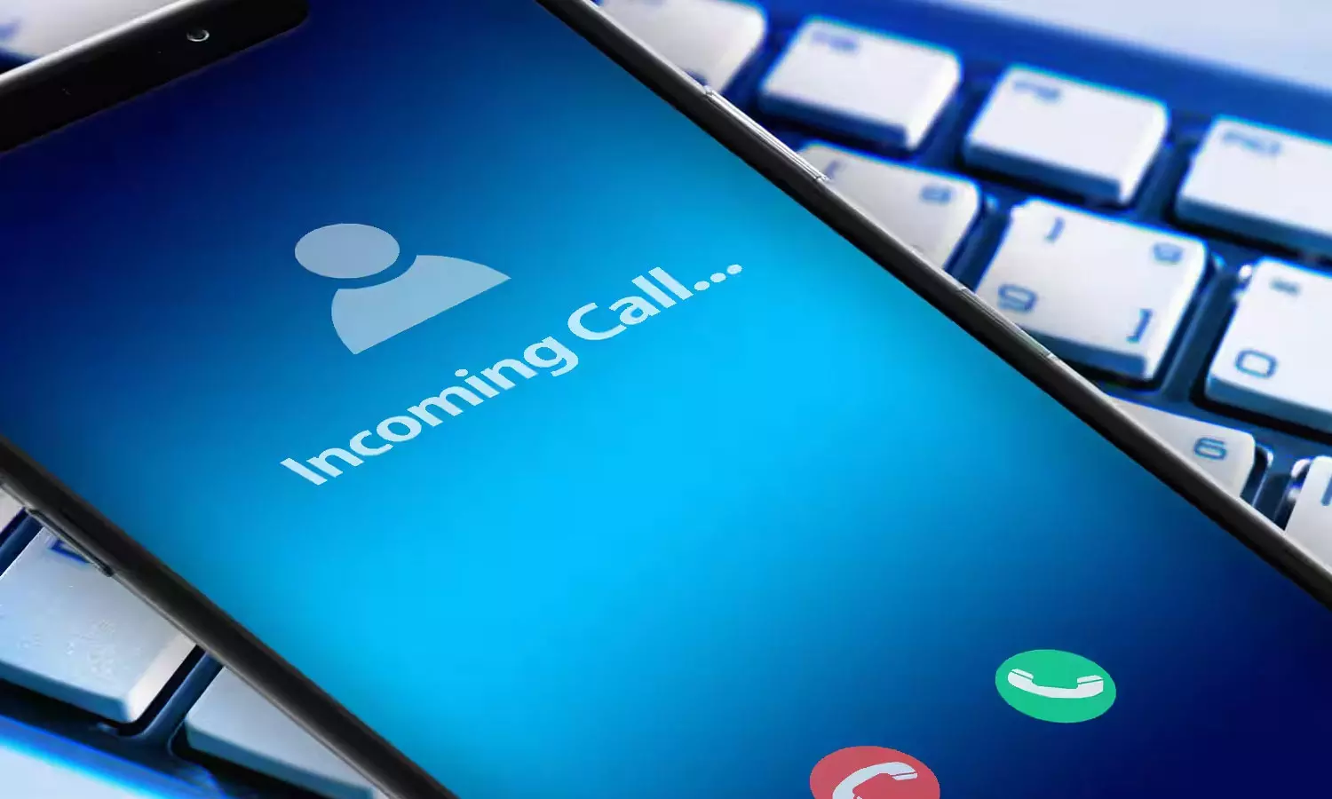 தெரியாத எண்ணில் இருந்து செல்போனுக்கு அழைப்பு வந்தால்... தொலை தொடர்பு அமைச்சகம் சார்பில் புதிய வசதி அமல் தெரியாத எண்ணில் இருந்து செல்போனுக்கு அழைப்பு வந்தால்... தொலை தொடர்பு அமைச்சகம் சார்பில் புதிய வசதி அமல்