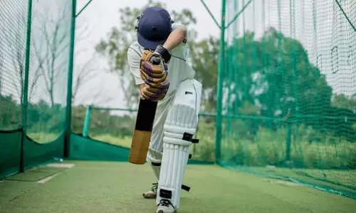 வலைப்பயிற்சியின் போது இளம் ஆஸ்திரேலிய வீரர் மரணம்- சோகத்தில் ரசிகர்கள்