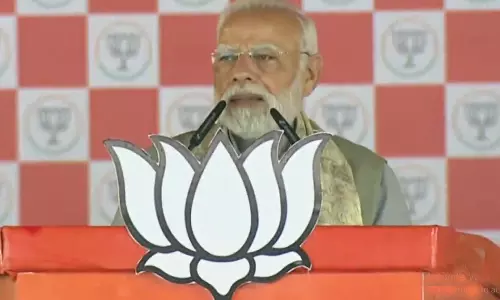 பீகார் மக்களின் சூரியவழிபாட்டை காங்கிரஸ் அவமதித்துவிட்டது-பிரதமர் மோடி குற்றச்சாட்டு