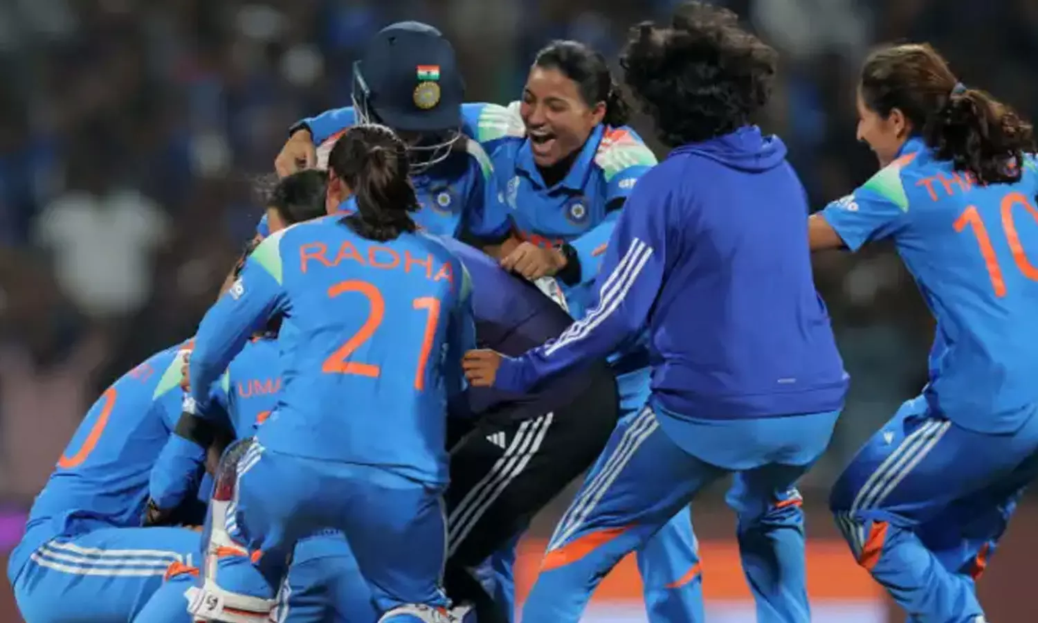 புதிய சாதனை படைத்த இந்திய மகளிர் அணி