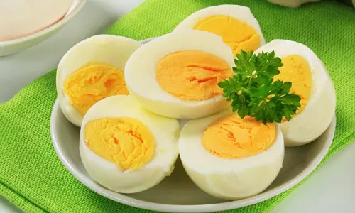 முட்டையின் மூலம் உடல் எடையை குறைக்கலாம்..