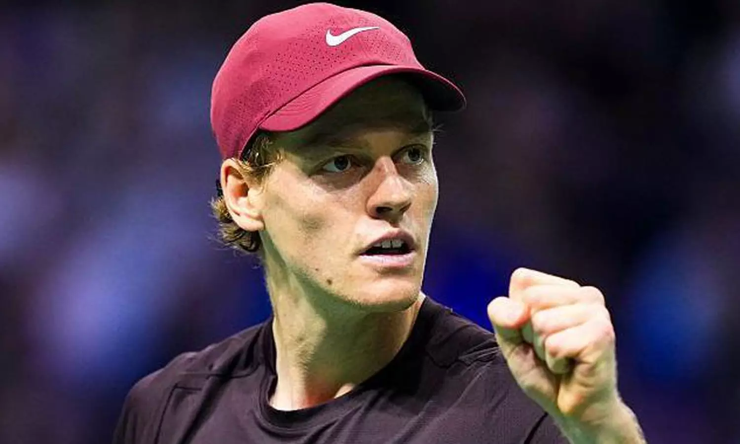 பாரிஸ் மாஸ்டர்ஸ் ஓபன்: அரையிறுதிக்கு முன்னேறினார் சின்னர்