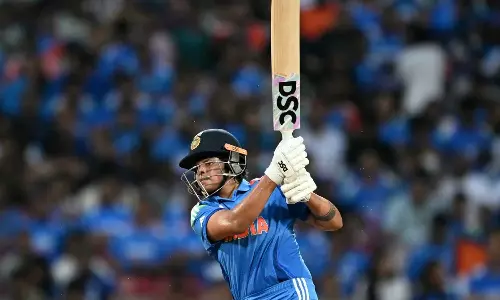 மகளிர் உலக கோப்பை: அரைசதம் விளாசிய ஷபாலி வர்மா- 20 ஓவரில் இந்தியா 114/1