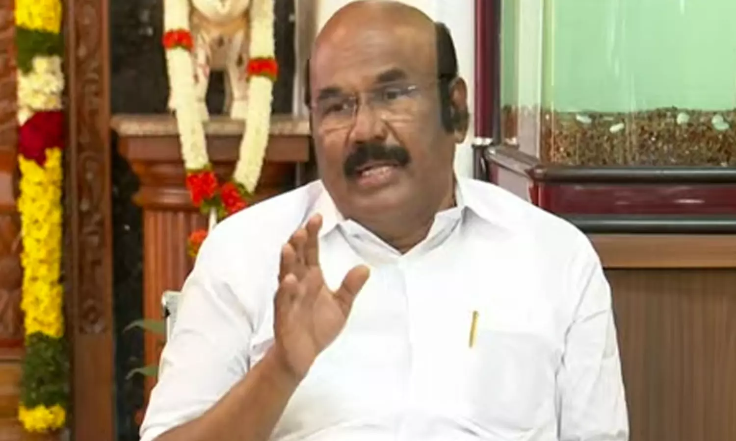 S.I.R. வேண்டாம் என்று தி.மு.க. கோர்ட்டுக்கு சென்றால் நாங்கள் வேண்டும் என்று கோர்ட்டுக்கு செல்வோம்- ஜெயக்குமார் S.I.R. வேண்டாம் என்று தி.மு.க. கோர்ட்டுக்கு சென்றால் நாங்கள் வேண்டும் என்று கோர்ட்டுக்கு செல்வோம்- ஜெயக்குமார்