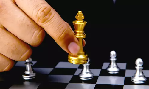 உலக கோப்பை செஸ்: அடுத்த சுற்றுக்கு முன்னேறிய இந்திய வீரர்கள்