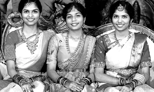 அக்காவின் திருமணத்திற்கு சென்று சொந்த ஊர் திரும்பிய 3 தங்கைகள் பேருந்து விபத்தில் உயிரிழப்பு