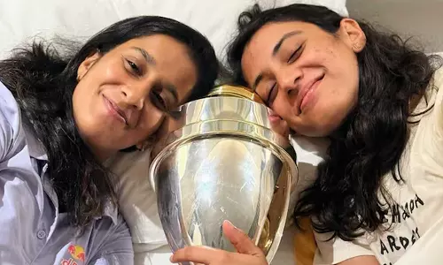 ஸ்மிருதி மந்தனா, ஜெமிமா, ராதாவுக்கு தலா ரூ.2.25 கோடி பரிசுத் தொகை - மகாராஷ்டிரா அரசு அறிவிப்பு