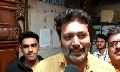 இந்திய மகளிர் அணி உலகக்கோப்பையை வென்றது மகிழ்ச்சி - நடிகர் ரவி மோகன்